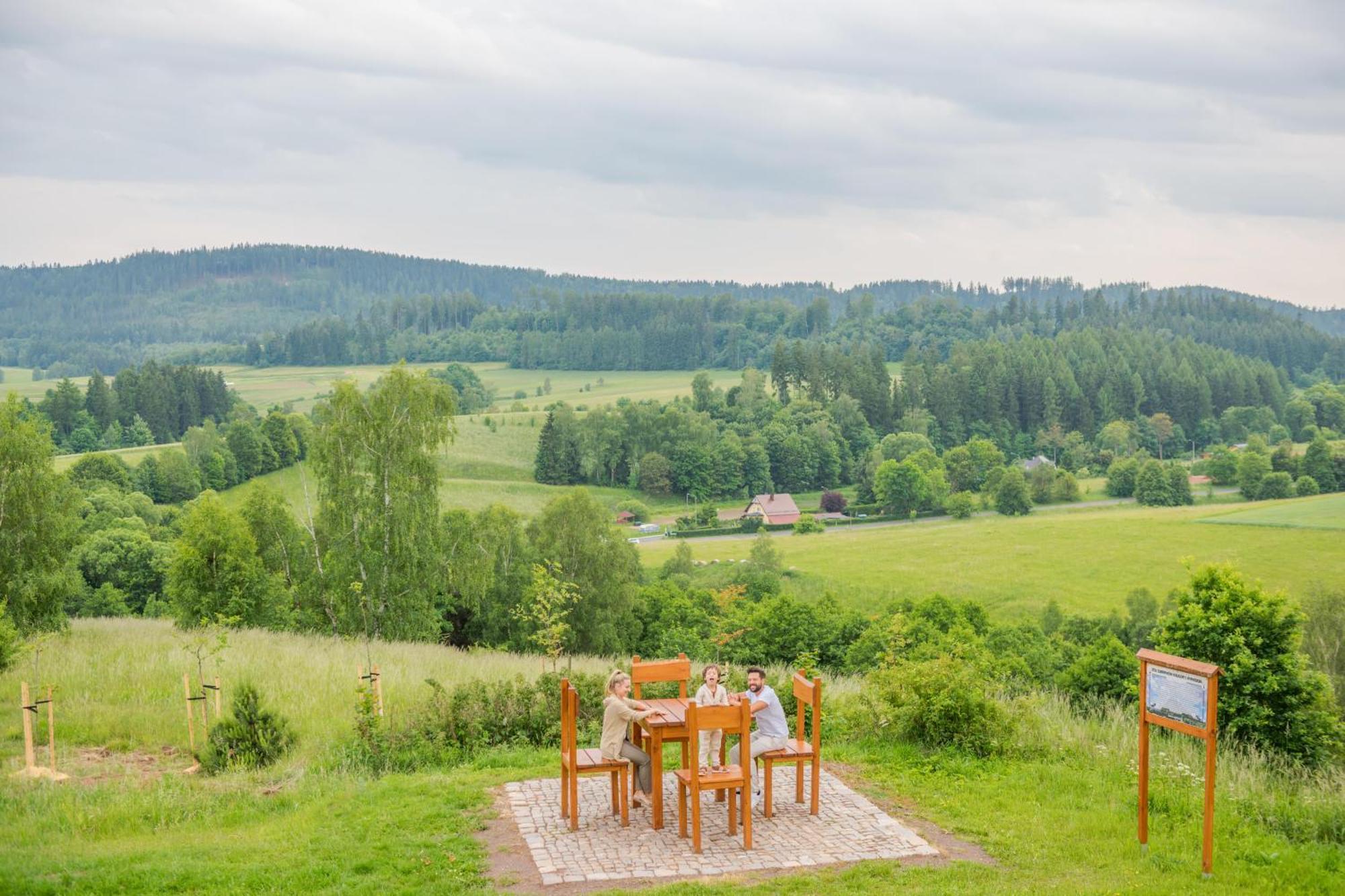 Rajska Polana Domki Premium ,Na Odludziu Z Prywatna Balia Z Jacuzzi I Sauna ,Cisza,Rowery Elektryczne,Gory,Astroprzygoda,- Adrspach, Skalne Miasto, Zamek Ksiaz,Andrzejowka,Karpacz, Sniezka,Janskie Laznie,Pec Mieroszow Экстерьер фото